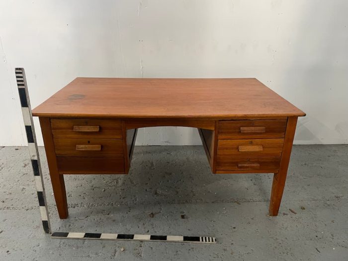 Office Desk