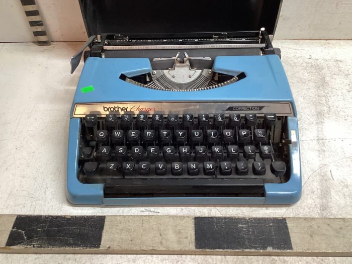 Retro Typewriter