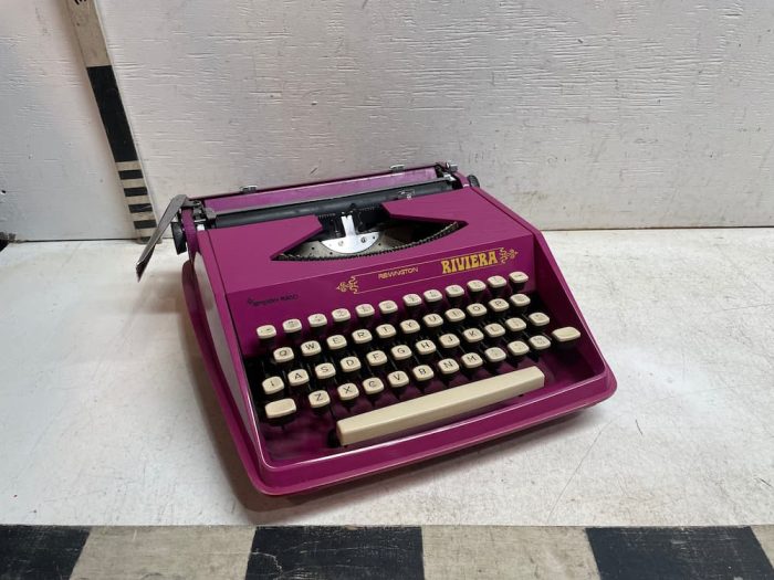 Retro type writer