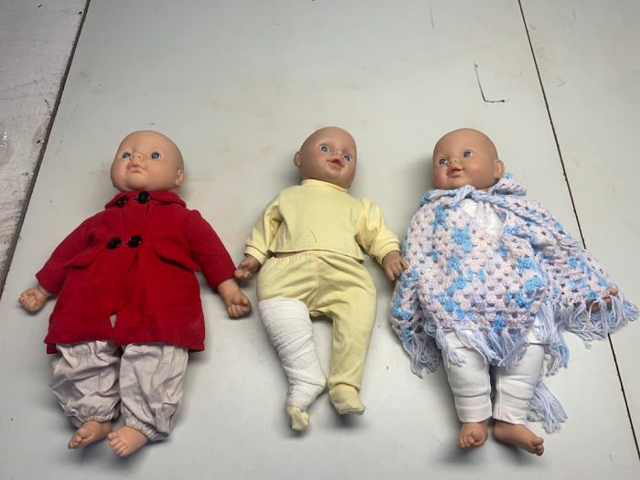 Fake babies - Image 2