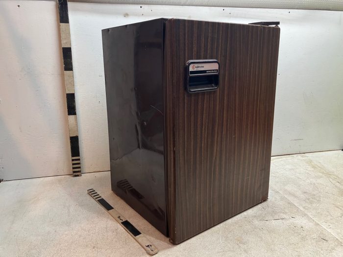 Samsung mini / bar fridge - Image 2