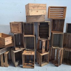 Crates Baskets & Tea Chests