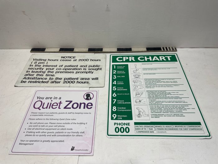 Instructional Hospital Signs