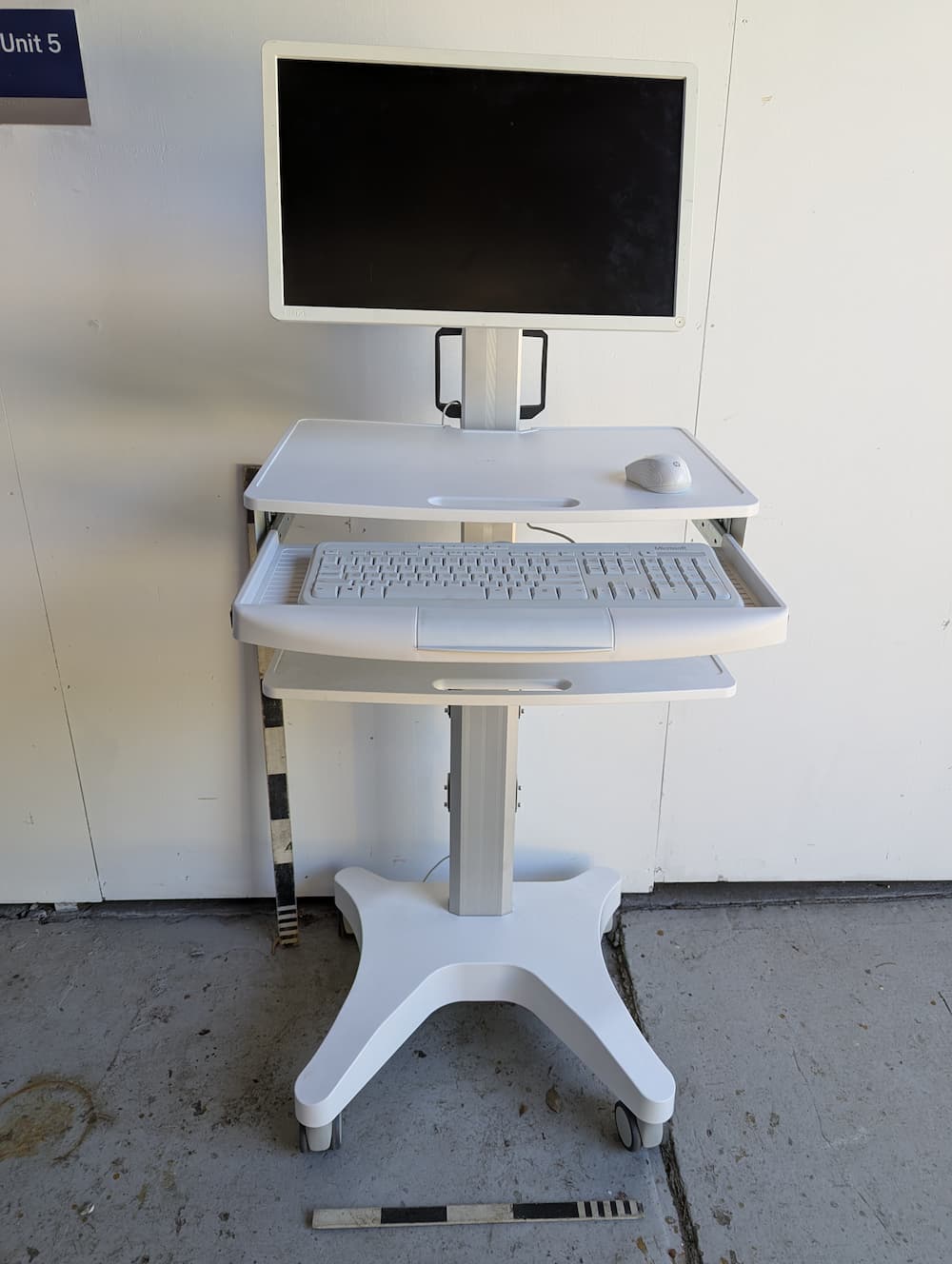 Mobile Medical Computer Station