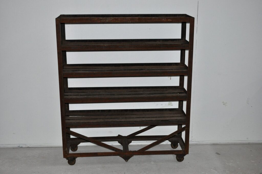 Vintage wooden rack – PropCo