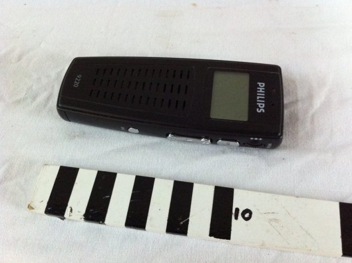 Digital dictaphone